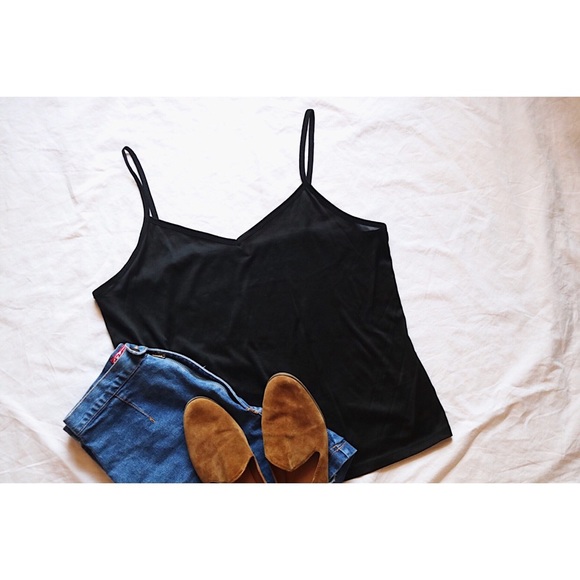 Black Light & Loose Tank / Size L* - Picture 1 of 4